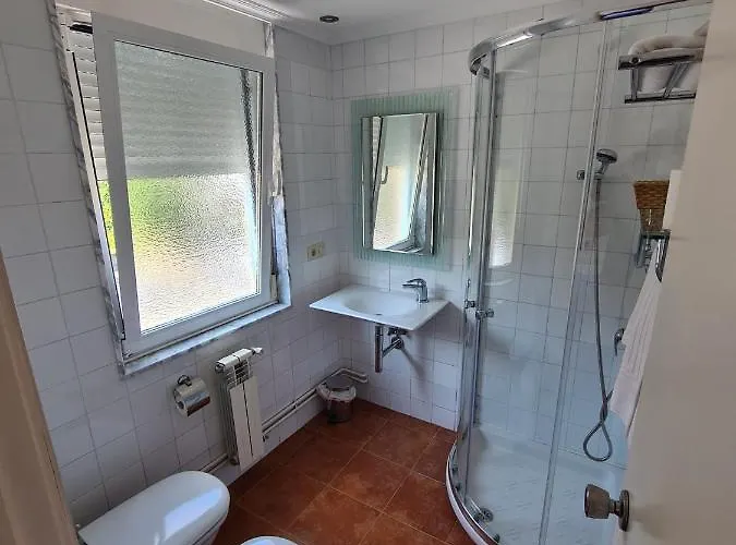 Гостевой дом Hostal Playa Atlantica