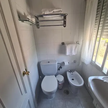 Hostal Playa Atlantica * Louro
