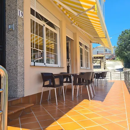 Hostal Playa Atlantica Guest house *