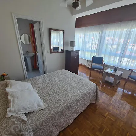 게스트하우스 Hostal Playa Atlantica 3*