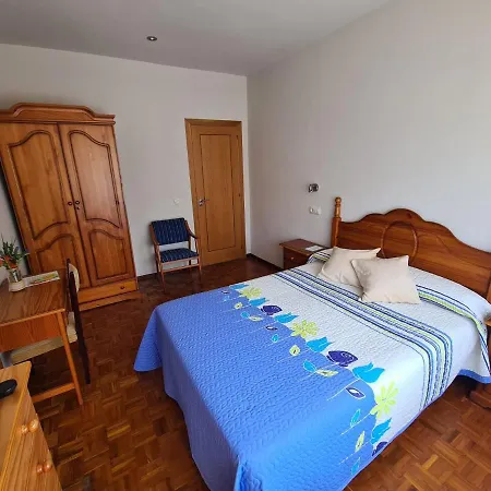 Hostal Playa Atlantica * Louro