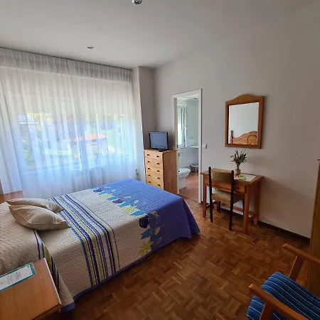 Hostal Playa Atlantica Louro
